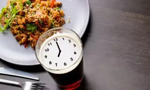 Does Eating After 7 PM Really Lead to Weight Gain?