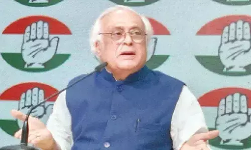 Congress calls special parl session an electoral move