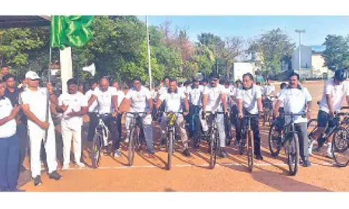 Karimnagar hosts cycling rally to encourage fitness