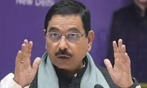 ‘Game Changer’: Pralhad Joshi Backs Electric Stove Amid LPG Supply Concerns