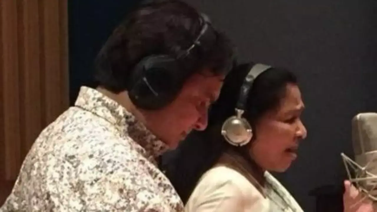 Lalit Pandit recalls Asha Bhosle’s unique recording style and vibrant personality Lalit Pandit recalls Asha Bhosle’s unique recording style and vibrant personality