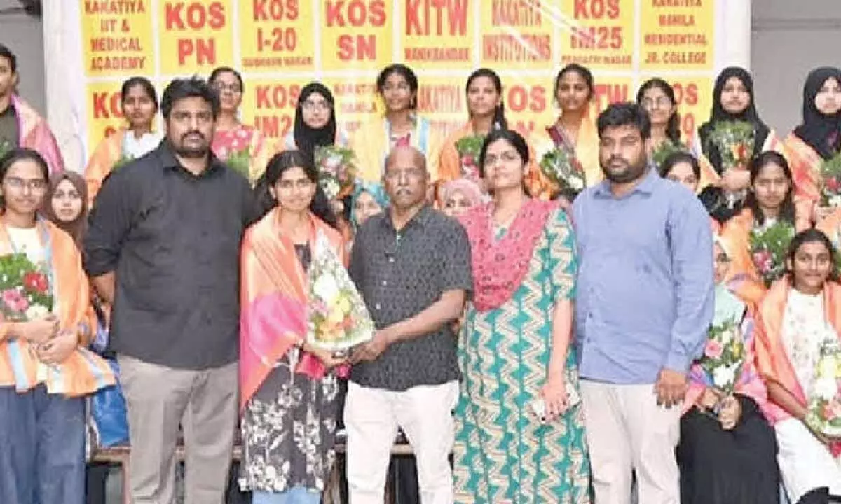 Kakatiya Educational Institutions bag top honours Kakatiya Educational Institutions bag top honours