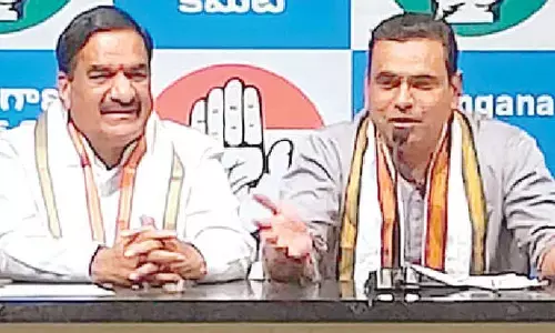 Cong lunges at BRS for shady land dealings; pans KTR over list remarks