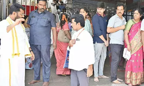 Heavy rush of devotees at Durga Temple on Indrakeeladri