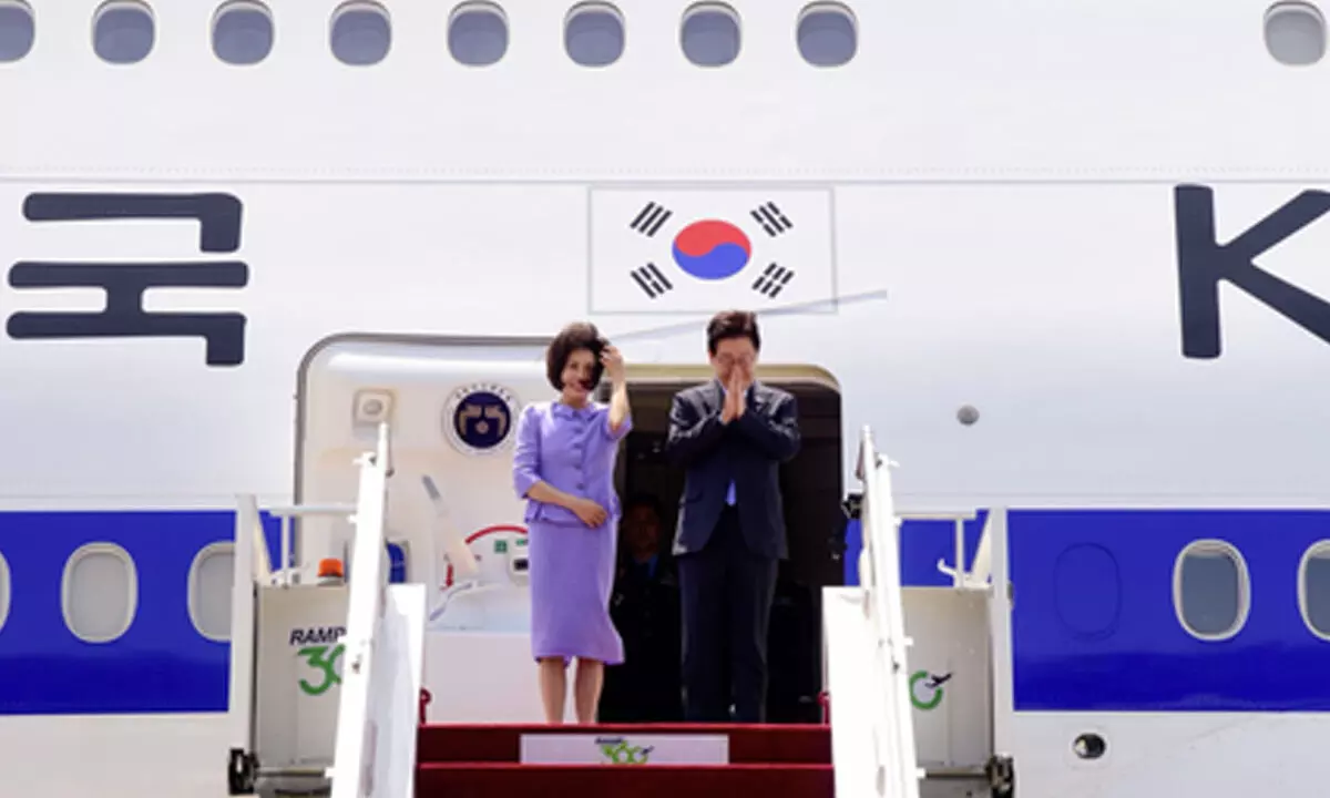 South Korean President Lee departs for Vietnam after concluding State Visit to India