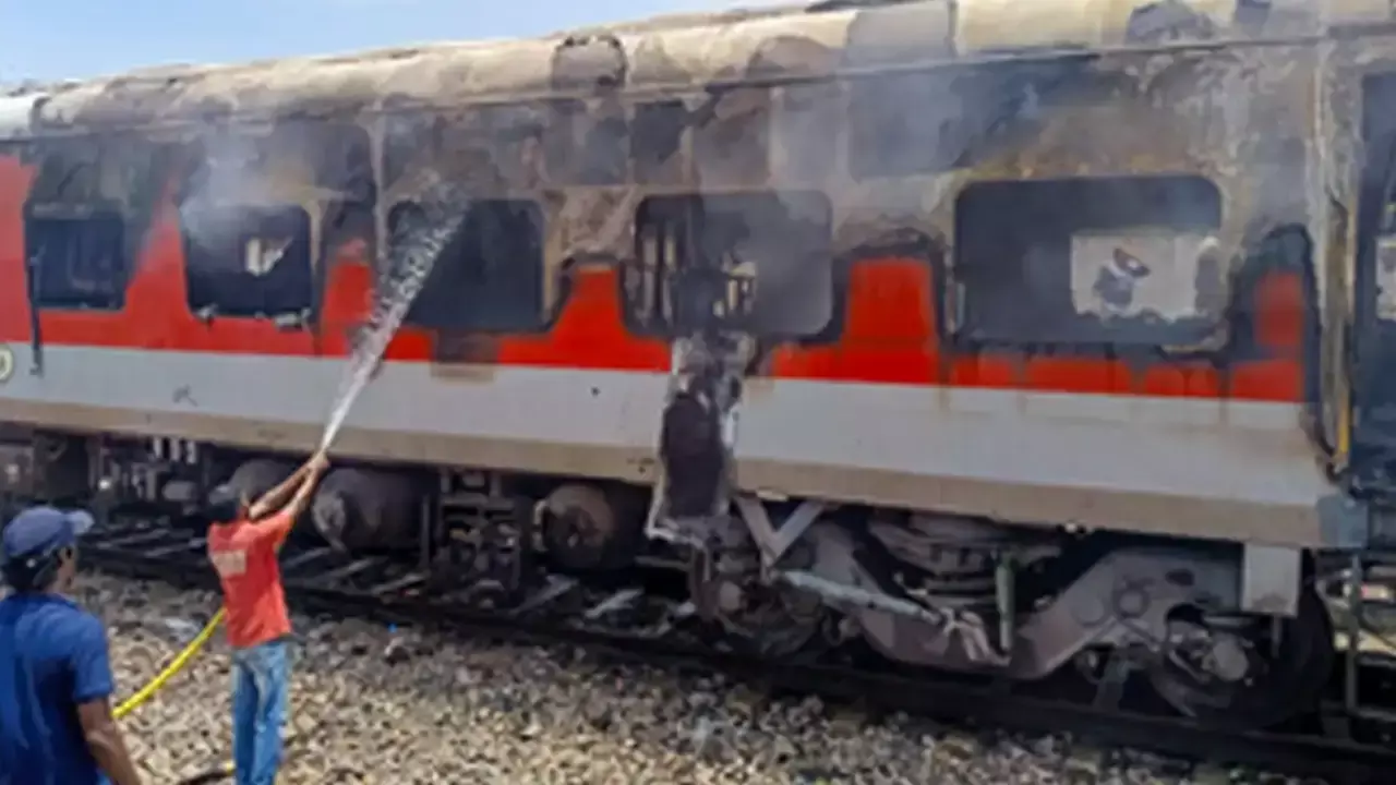 Islamic State pushes train arson, knife attacks in South India