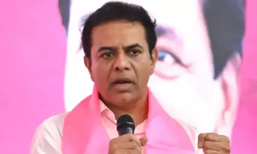 No need to pay attention: KTR on sister Kavitha floating new party