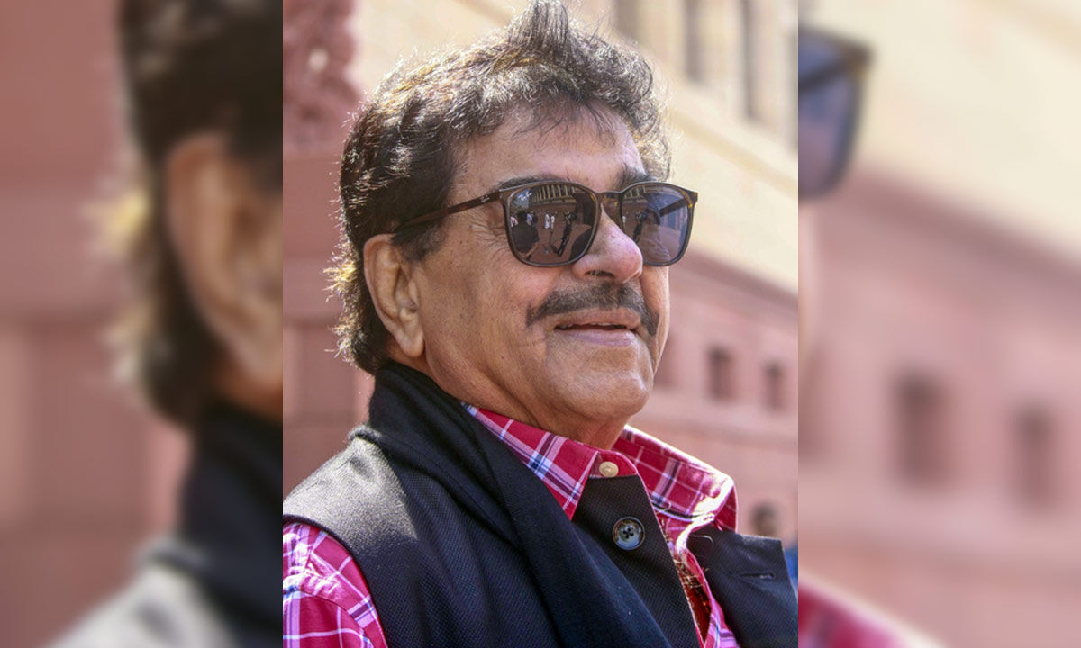 Shatrugan Sinha expresses regret for not being able to work with ...