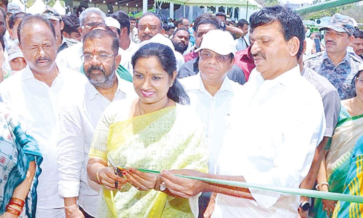 Rythu Varotsavams witnesses active participation of farmers