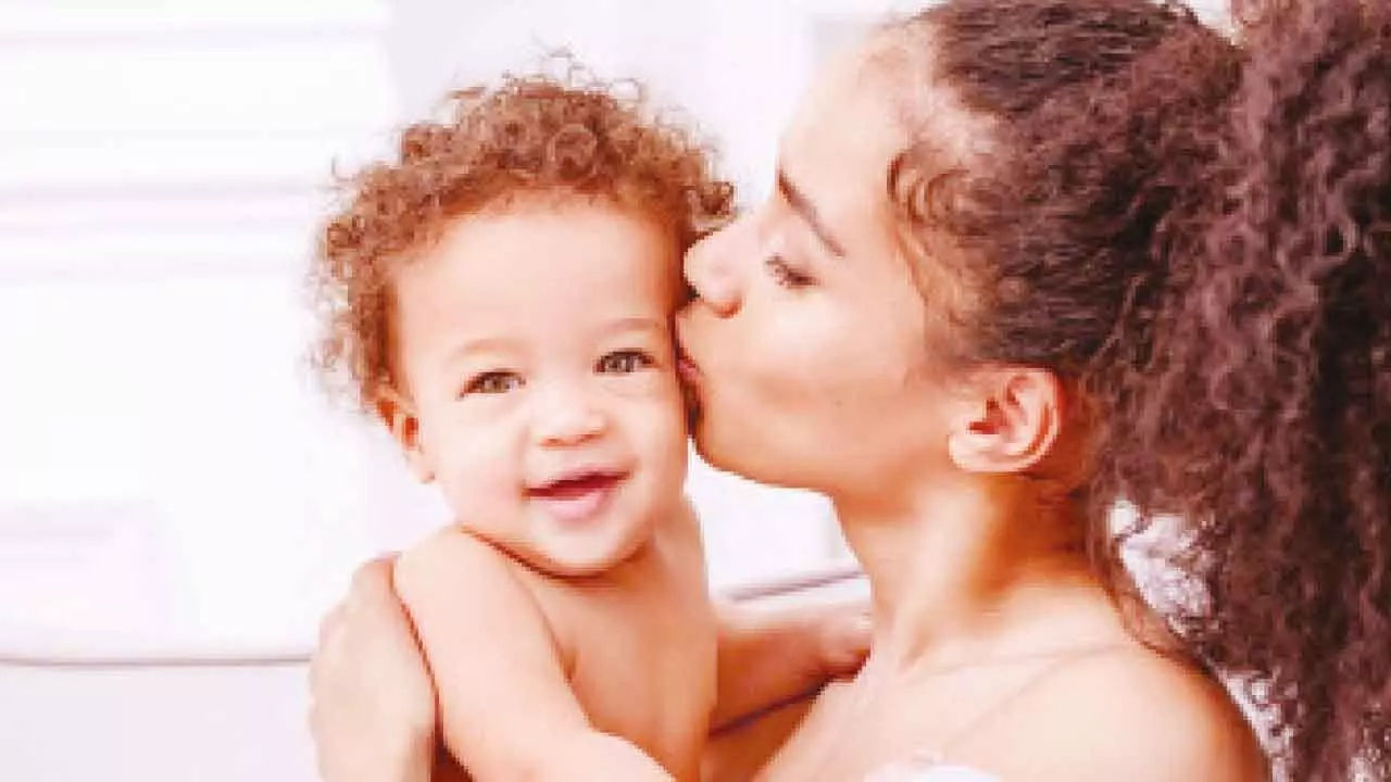 A mother’s guide to healthy skin from pregnancy to postpartum