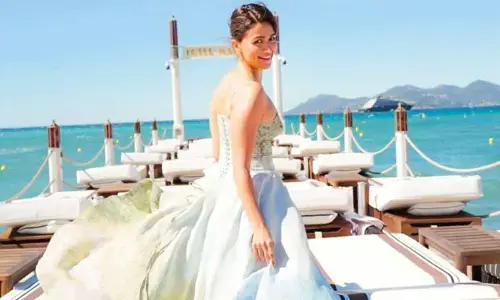 Alia Bhatt stuns with elegant princess-inspired look