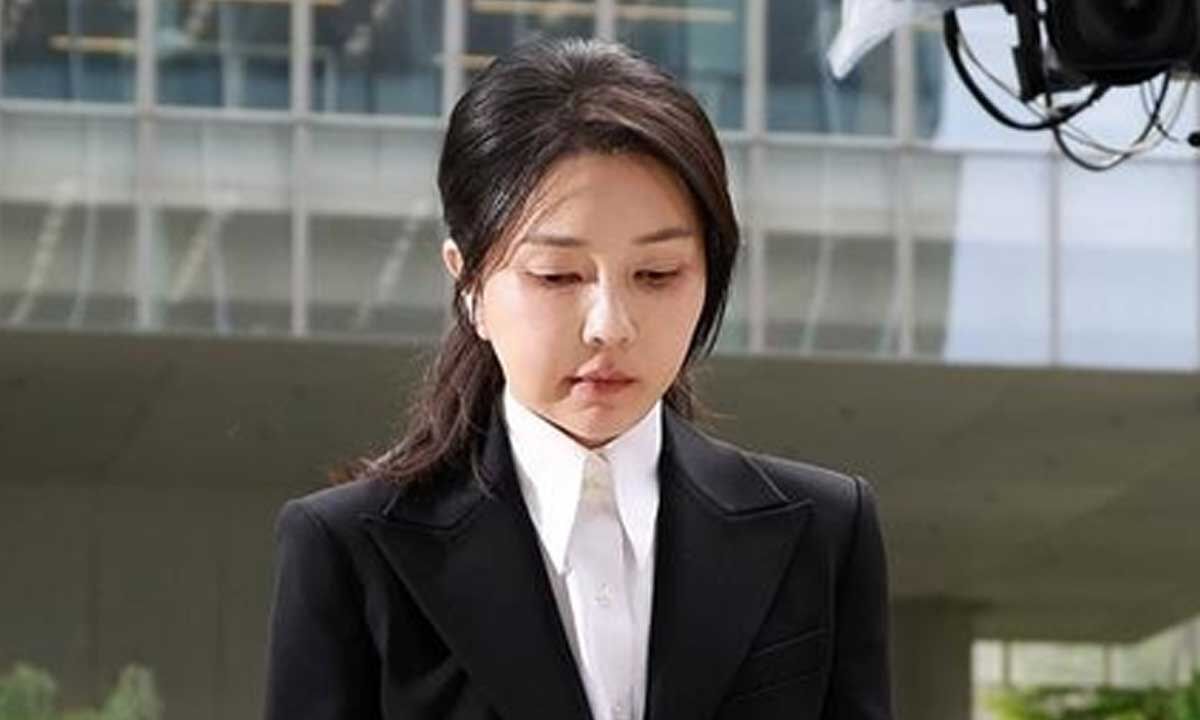 South Korea: Special counsel seeks 7.5-yr prison term for ex-first lady in bribery case