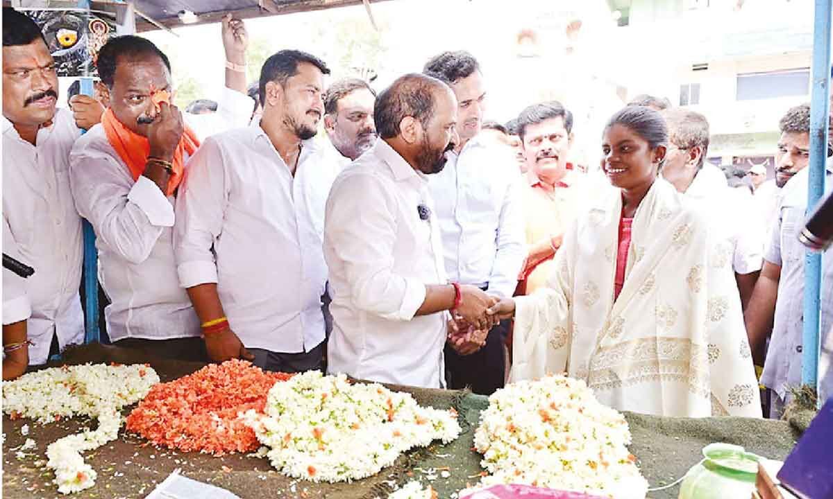 Health minister leads massive anti-plastic awareness drive in Dharmavaram
