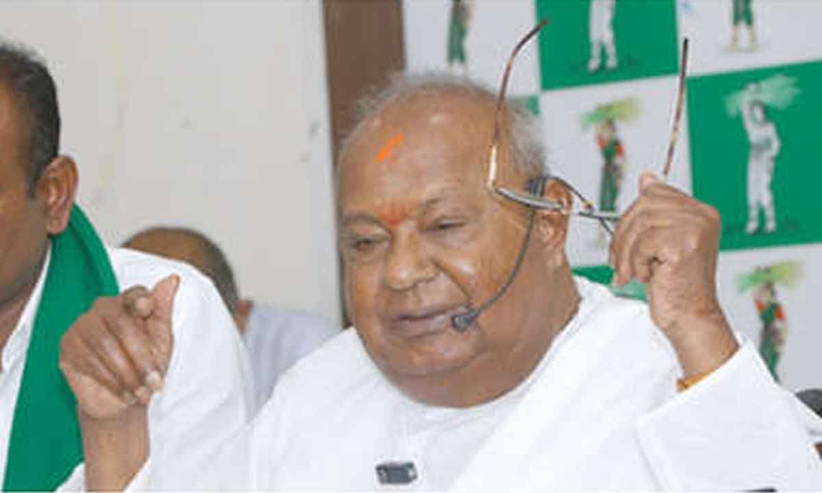 Farmers’ land being grabbed for profiteering in Bidadi : Deve Gowda
