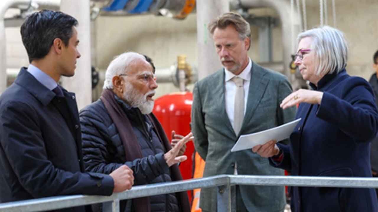 PM Modi visits Afsluitdijk Dam, praises Netherlands for 'pioneering work' in water management