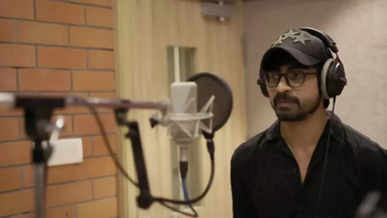Arjun Das, Anna Ben-starrer Con Citys dubbing begins