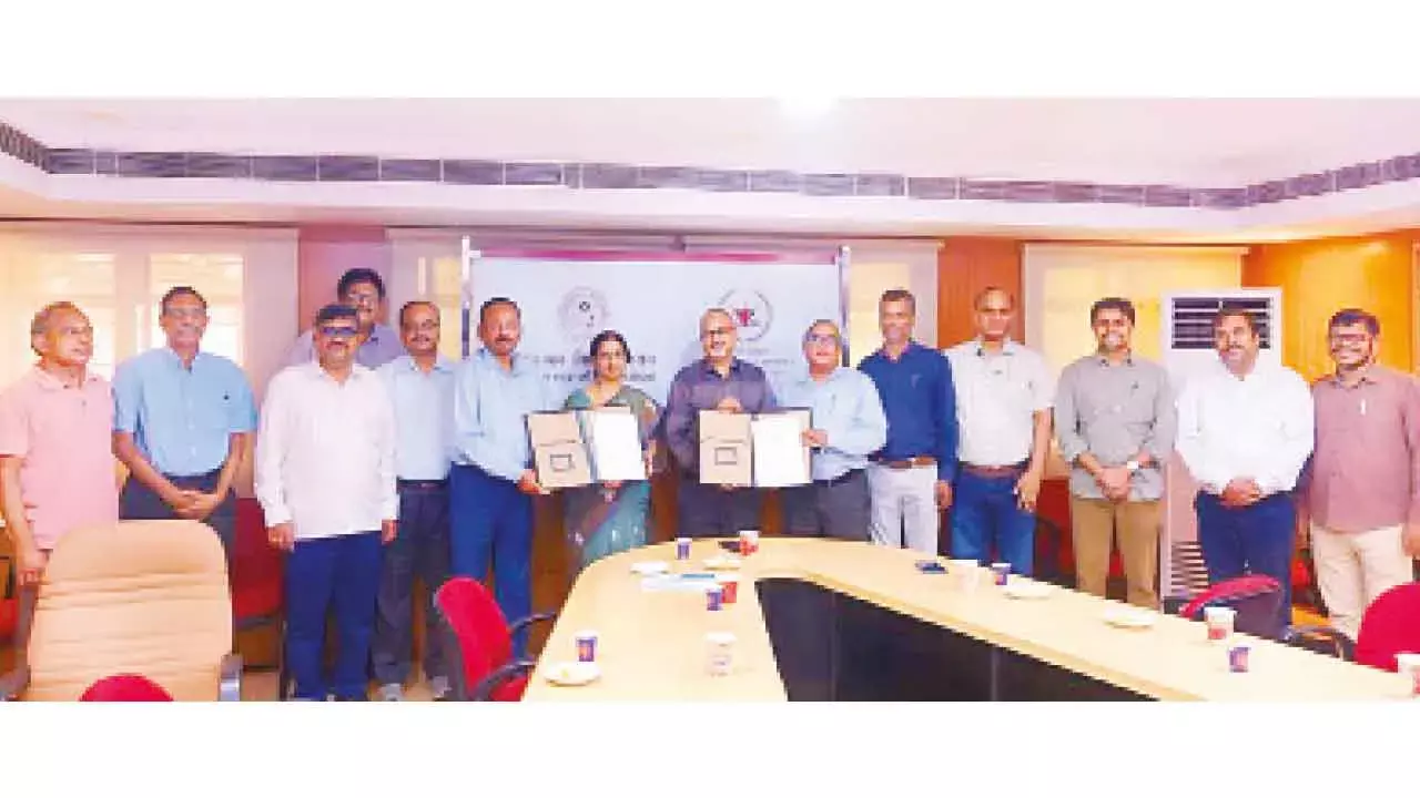 UoH & IIIT-H sign MoU, focuses on advanced technology and research innovation