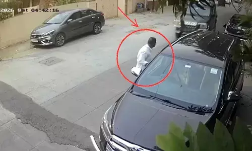 Unknown assailants ram car into Lawyer in Masab Tank