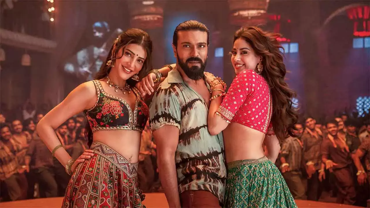 ‘Hellallallo’ from ‘Peddi’ is a crazy mass number ‘Hellallallo’ from ‘Peddi’ is a crazy mass number