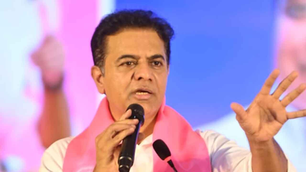 KTR accuses Telangana govt of conspiring to scrap free power scheme for farmers