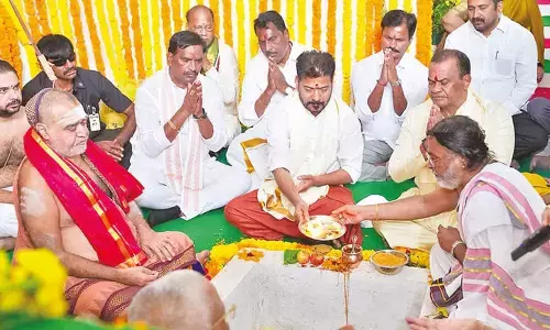 Revanth lays foundation for TG’s largest Vedic school