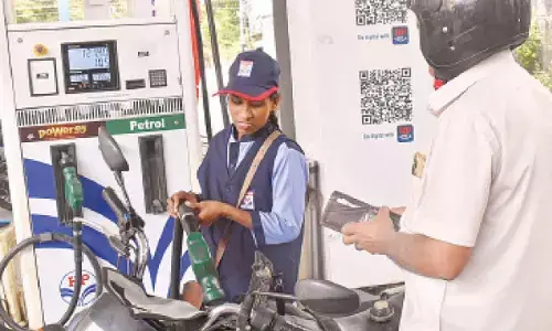 Fuel price hike spawns host of problems for ‘aam aadmi’