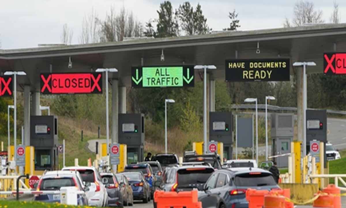 Canada introduces temporary border measures over Ebola concerns