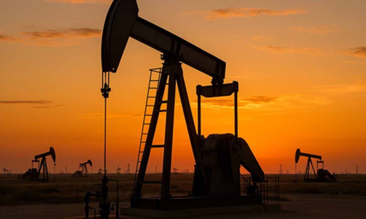 Crude oil prices decline to six‑week low over tentative US‑Iran deal