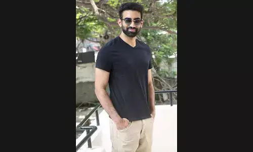Akash promotes ‘Kotha Malupu’ release