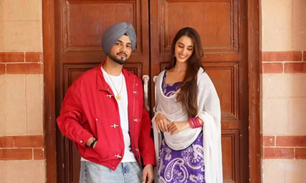 Elvish Yadav on sporting turban for ‘Sadi Sun’: A completely different avatar for me Elvish Yadav on sporting turban for ‘Sadi Sun’: A completely different avatar for me