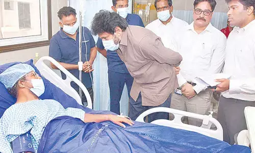 Pawan, Lokesh offer support to VSP victims, their families
