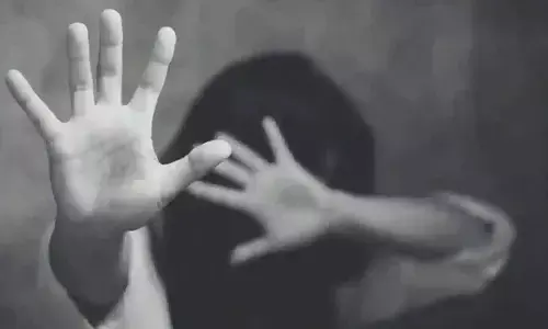 Man assaults 12-year-old girl; pushes her off 4th floor