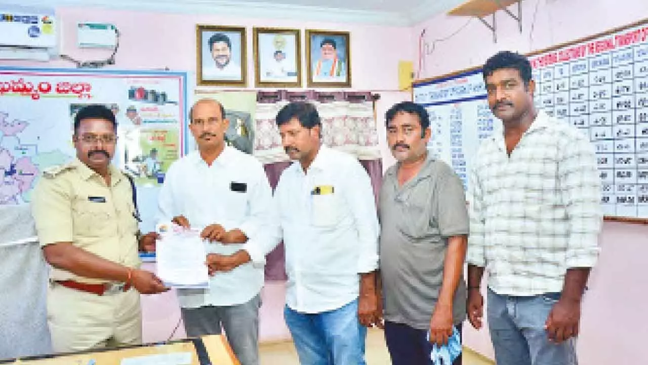 CITU demands fitness checks of school buses CITU demands fitness checks of school buses