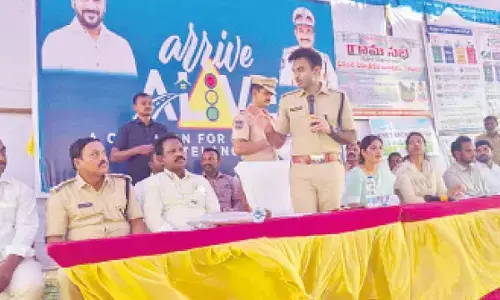 Helmet safety and anti-drug awareness drive led by SP in Gudur