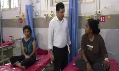 15 students fall ill after consuming sambar allegedly contaminated by lizard in Hassan college hostel