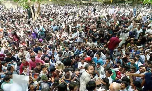 More Than 300 Students Came Together In Pune To Kick Off Cockroach Janta Party’s Protest Against New Exam System