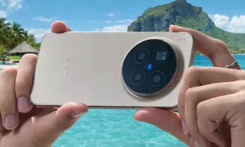 Vivo X500 Series Leak Hints at Bigger Battery, New Chipsets and Enhanced Cameras