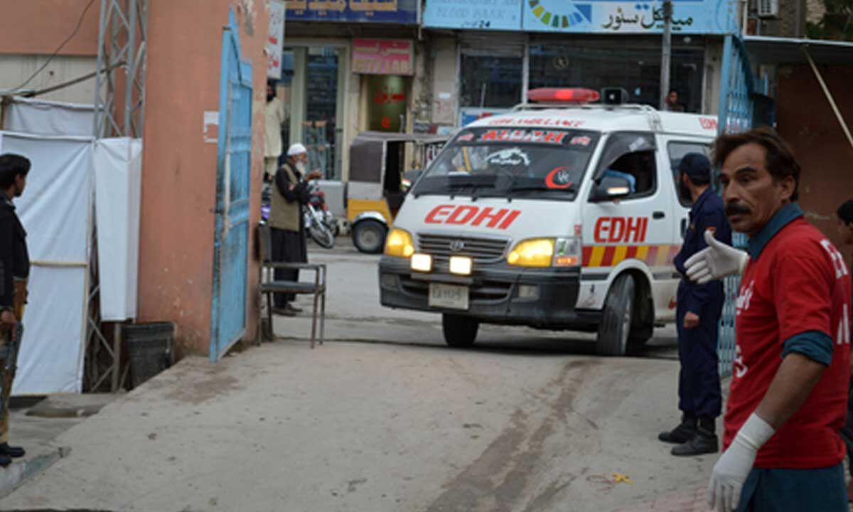 Pakistan: Acid attack on female doctor sparks concerns about unchecked availability of corrosive acid
