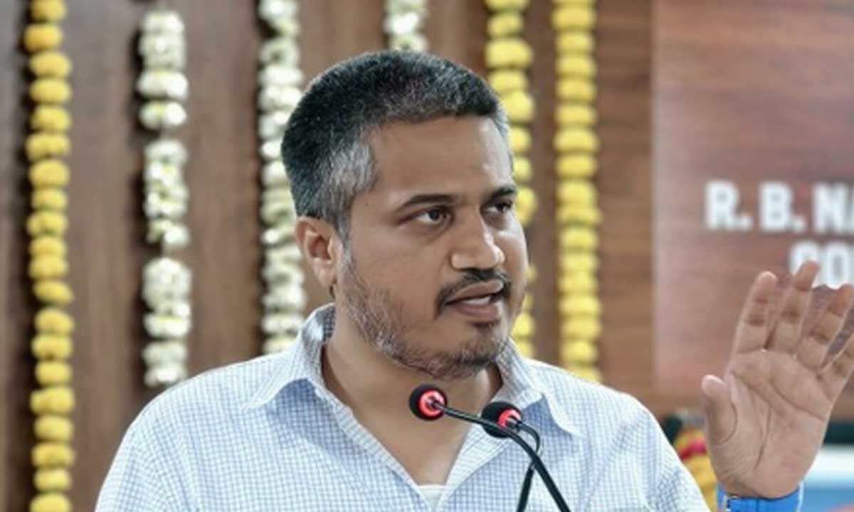 'Political adultery, relentless assault on democracy': MVA slams MahaYuti over defection rumours in Maharashtra