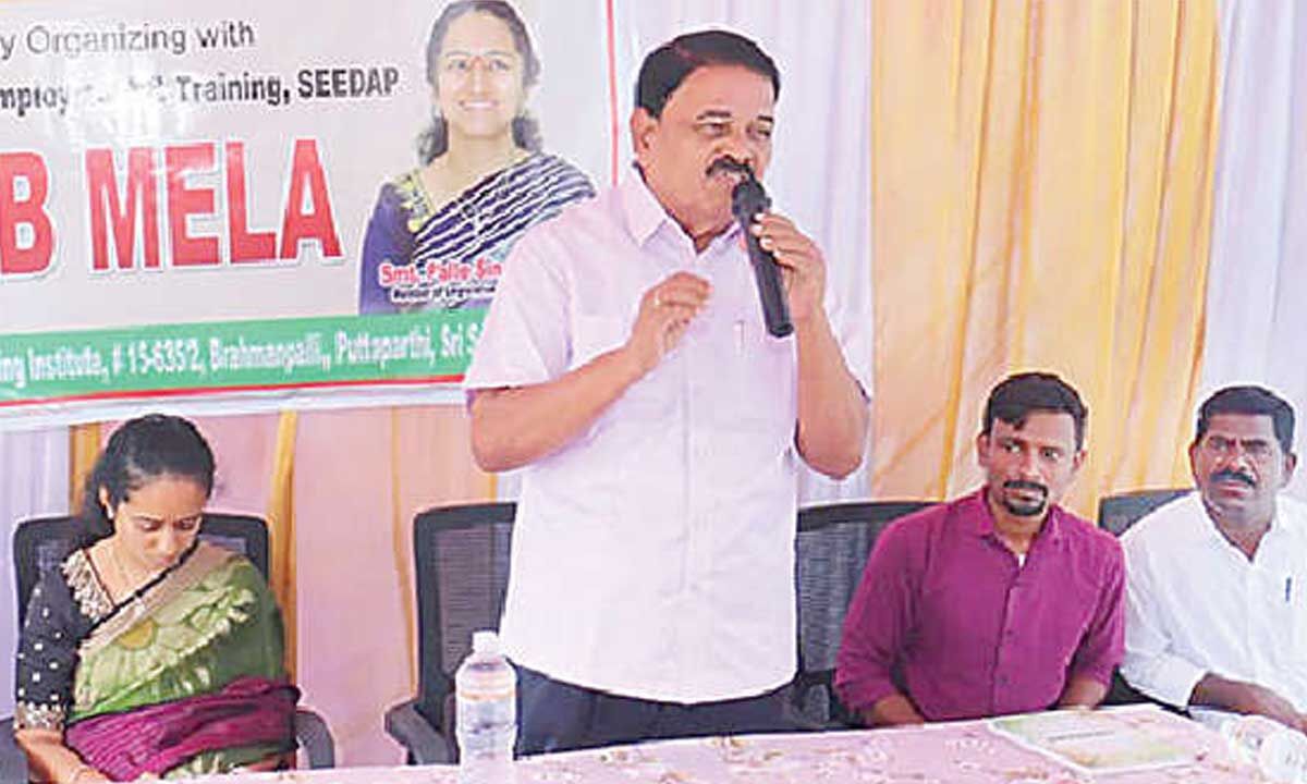 Puttaparthi job fair: MLA promises 25,000 jobs in constituency