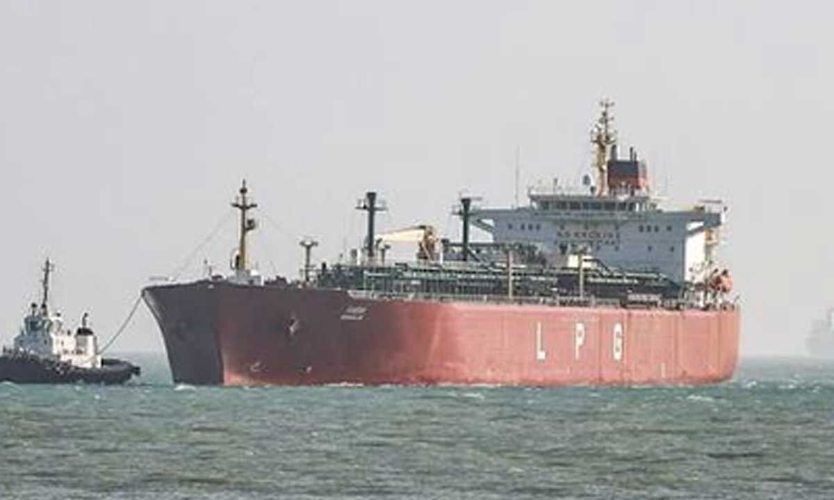 India diversifies LPG imports amid West Asia conflict, OMCs absorb nearly Rs 22,000 crore losses
