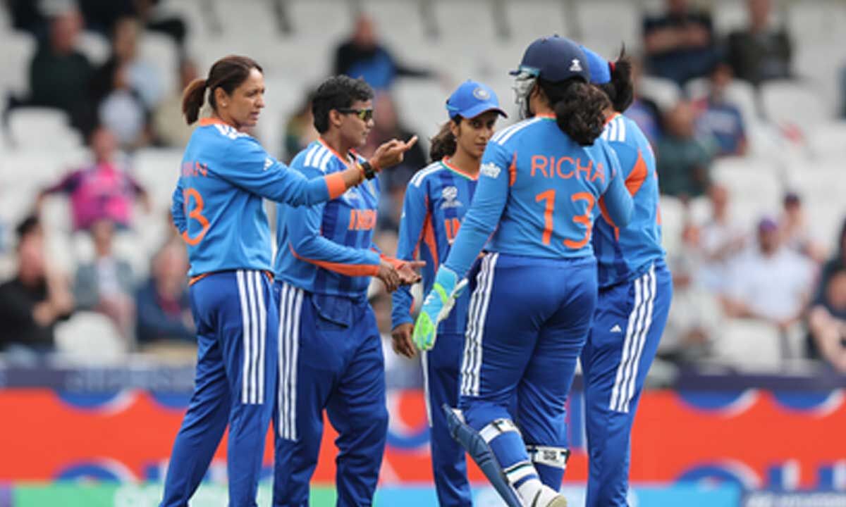 Women’s T20 WC: Familiar rivals renew battle as India, South Africa eye crucial advantage