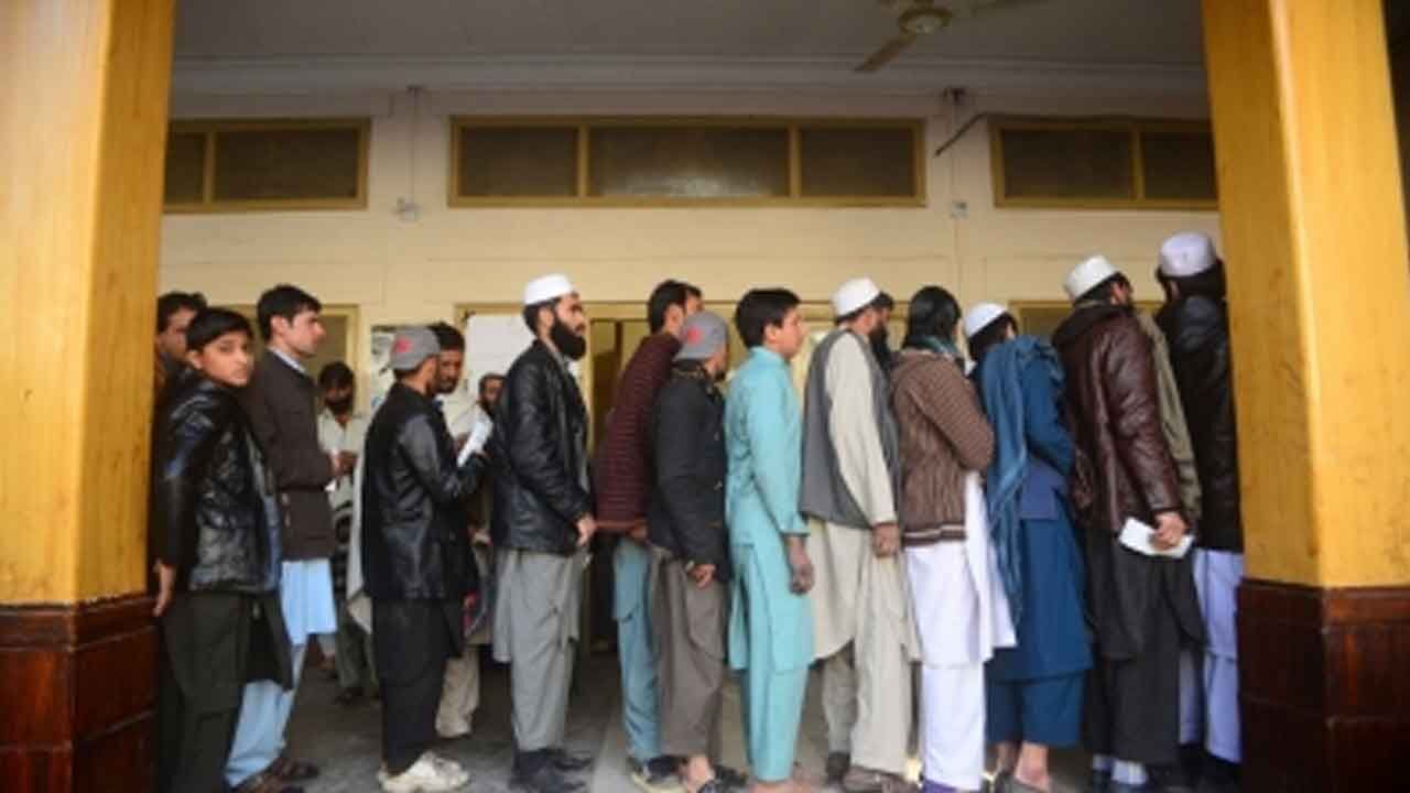 Amnesty International urges nations to stop unlawful expulsion of Afghan refugees