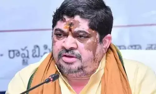 Telangana Minister Ponnam Prabhakar reassures RTC Workers on Promises