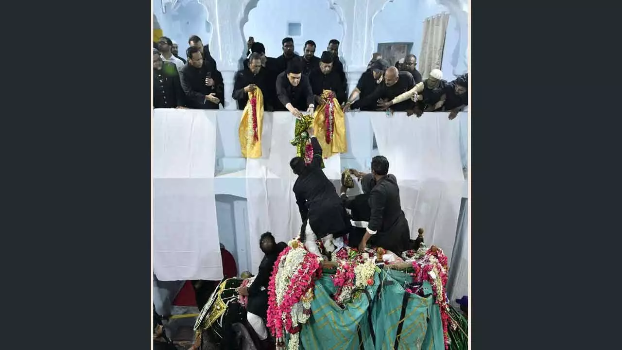 Nizam’s century old Moharram tradition kept alive at Peeli Gate