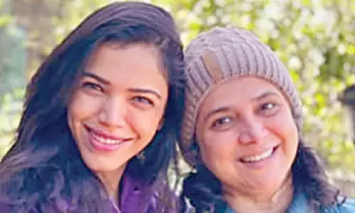 Shriya and Mom Supriya Pilgaonkar plant 1,500 saplings to create a mini-forest for birds Shriya and Mom Supriya Pilgaonkar plant 1,500 saplings to create a mini-forest for birds