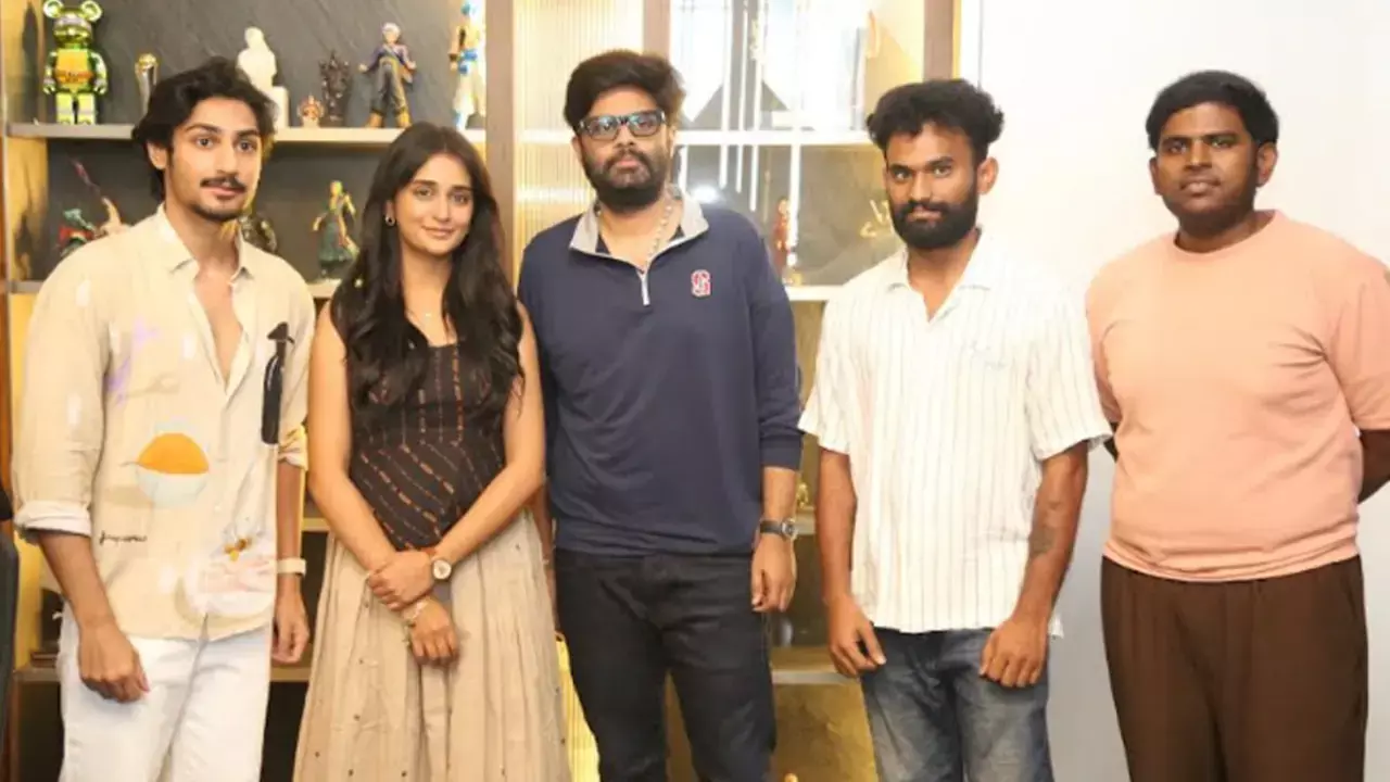 Naga Vamsi launches feel-good love song Elage Pilla from ‘Anakapalli’ Naga Vamsi launches feel-good love song Elage Pilla from ‘Anakapalli’