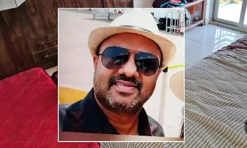 Doctor stabbed to death in Dharwad apartment; son seriously injured in attack Doctor stabbed to death in Dharwad apartment; son seriously injured in attack