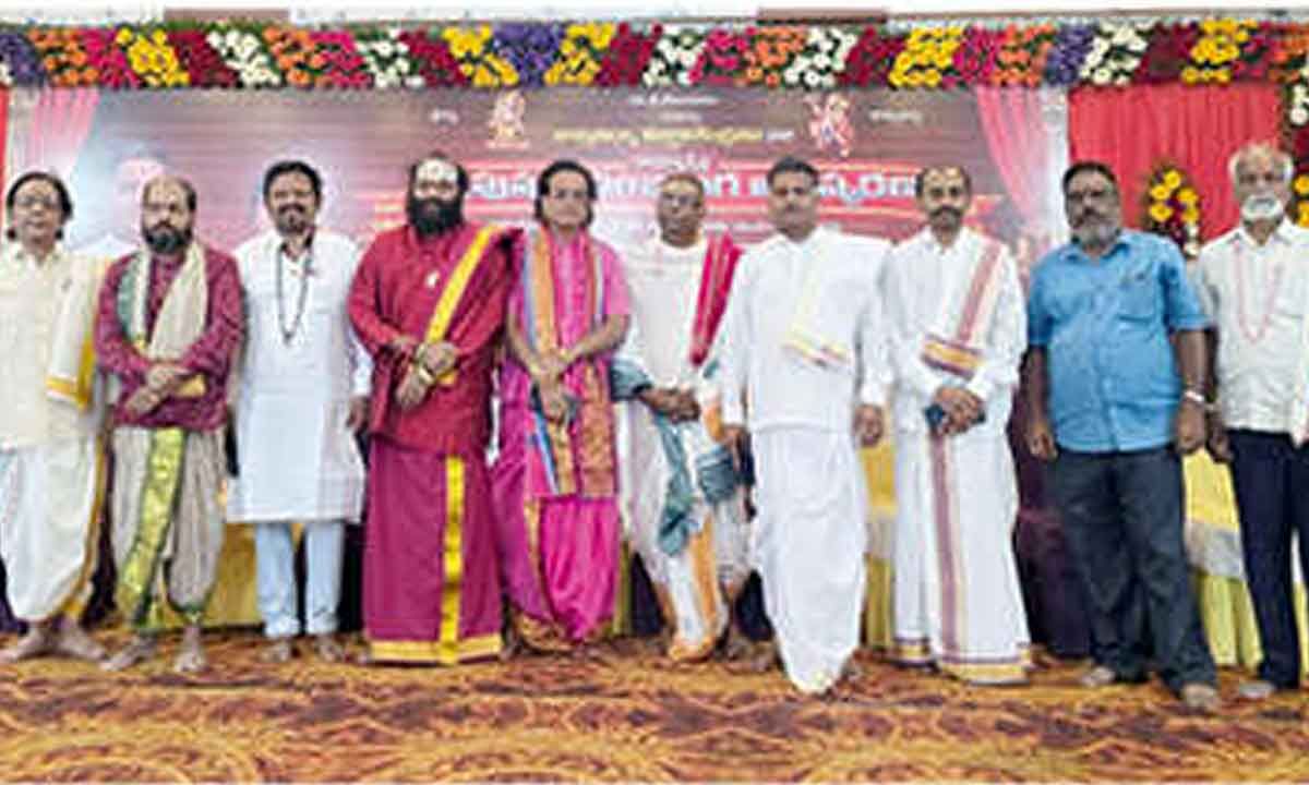 Dwipushkara Panchangam Released for 25 Years