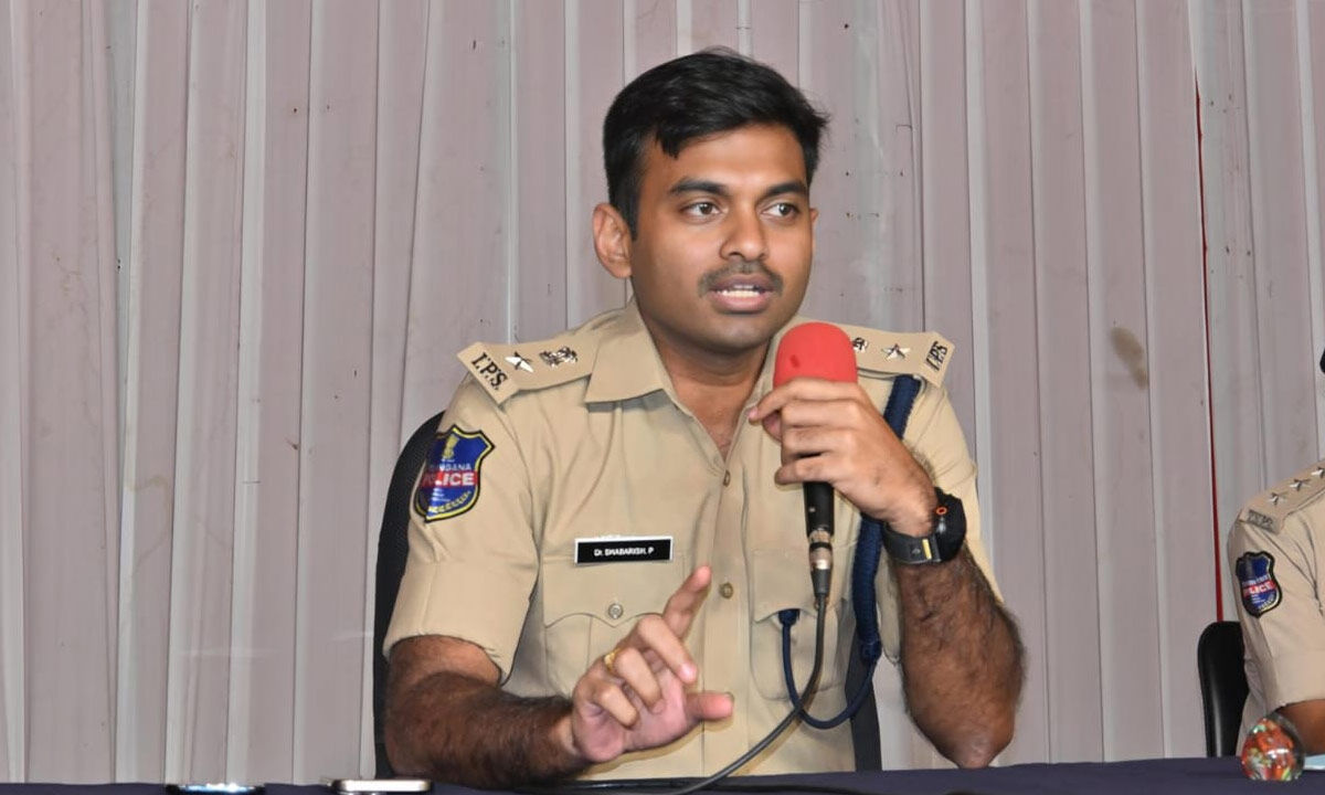 SP Dr Sabharish Calls for Faster, Quality Police Services